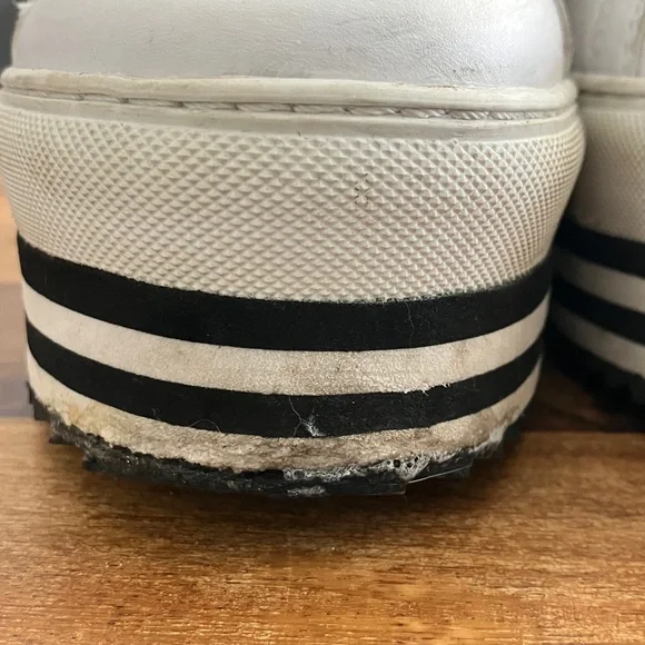 Byblos White Platform Sneakers with Silver Stripes - Picture 5 of 8